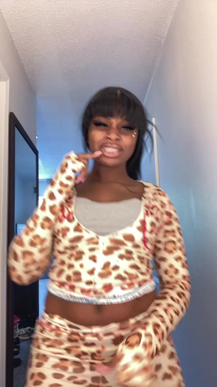 @5stxrnene1
