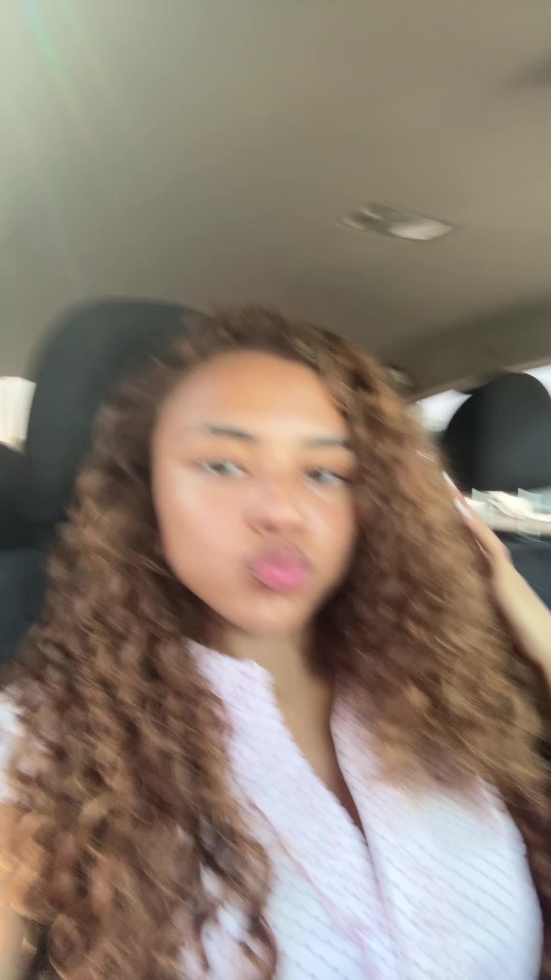 @keliagora