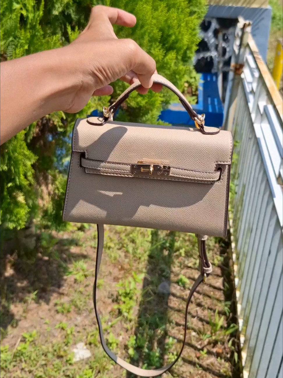 @Viora Bag