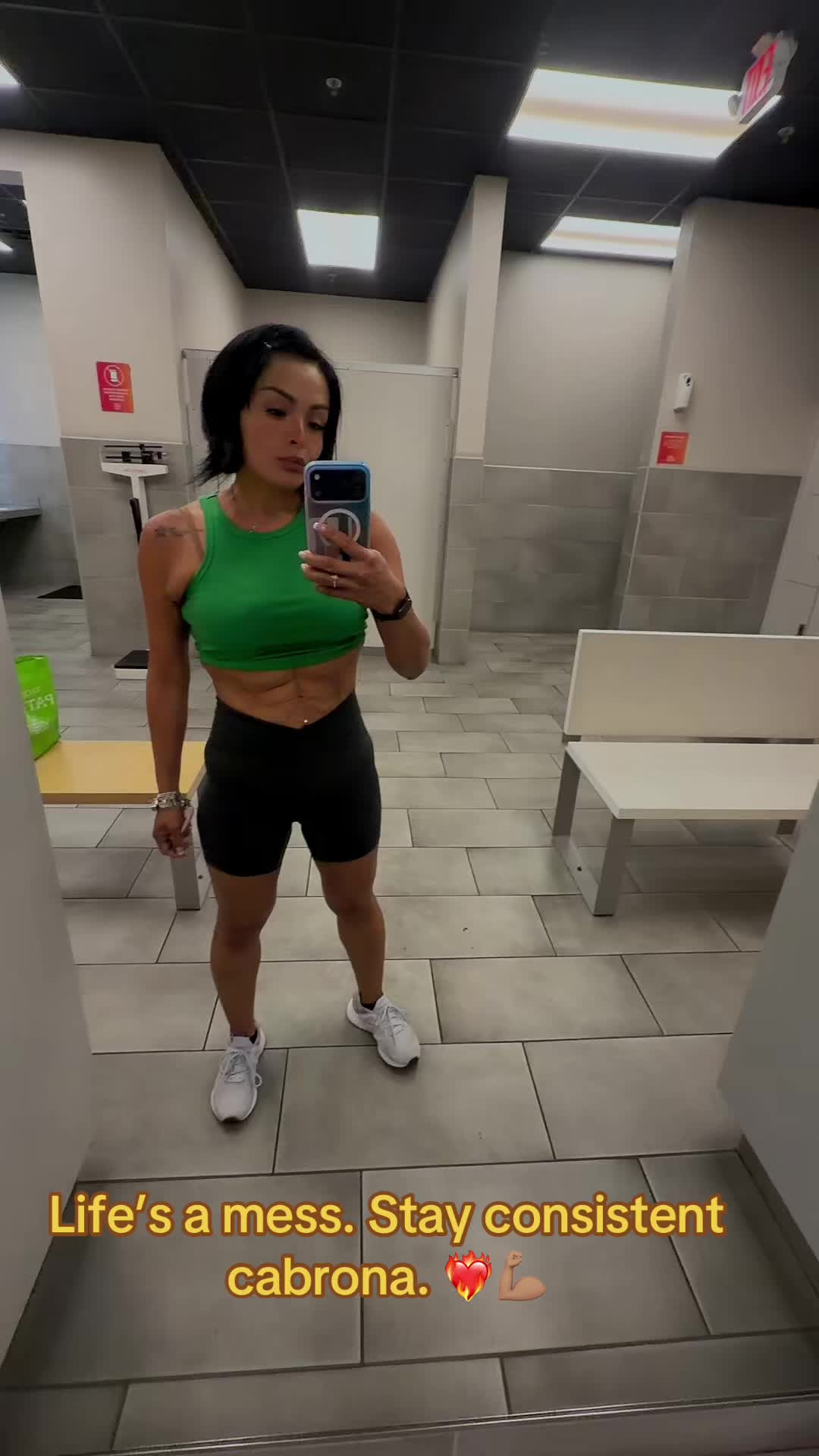 @felitianicole