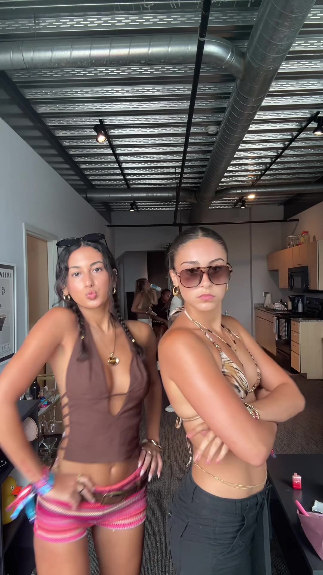 @ani