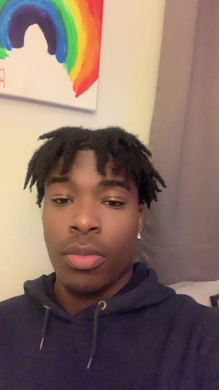 @DreB1_