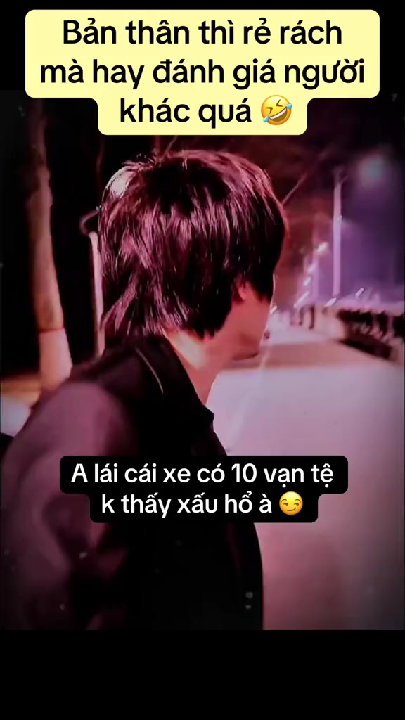 @QQ88 Cười như đi&ecirc;n 🤣