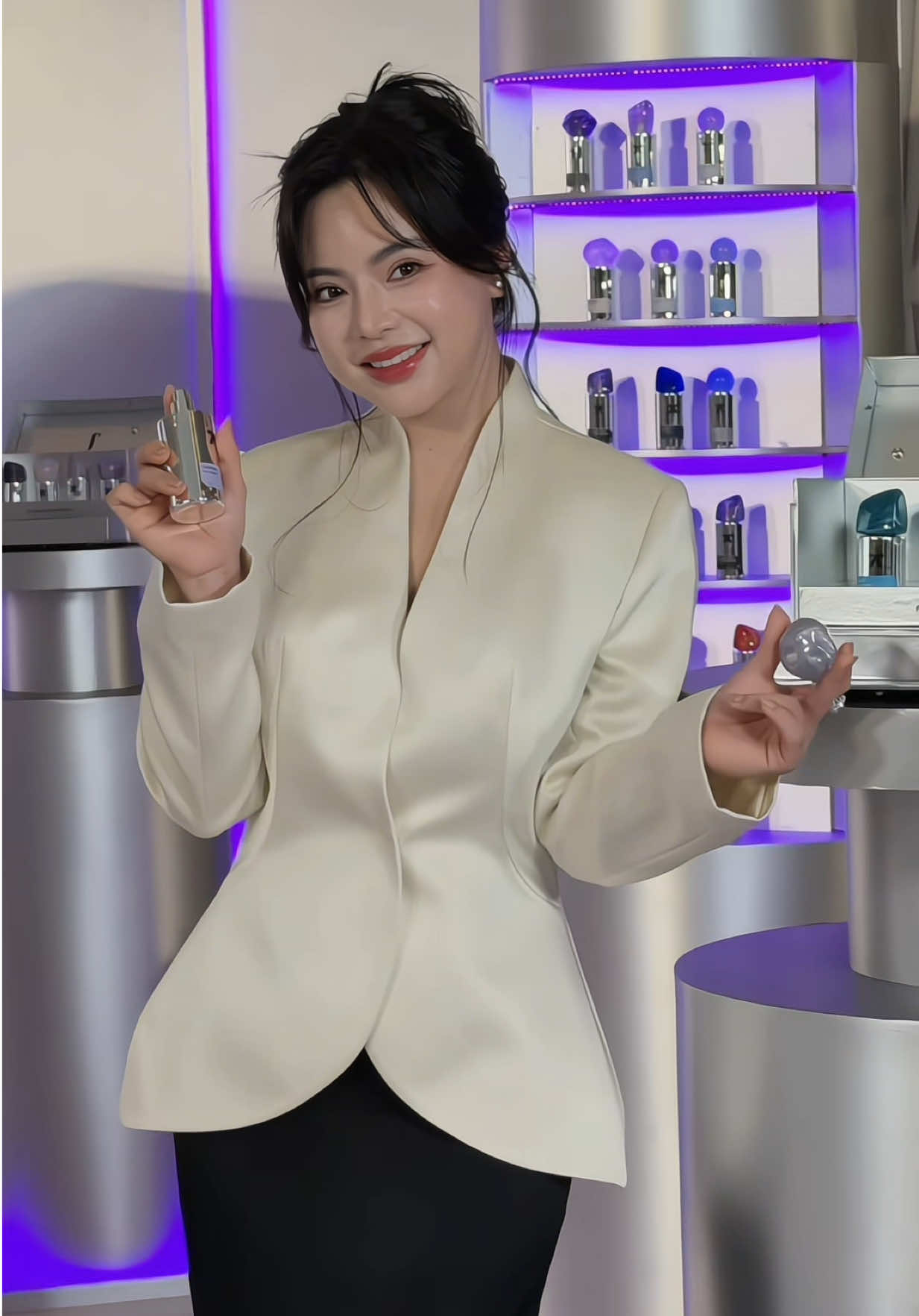 @Nguyễn Thị Thu Trang