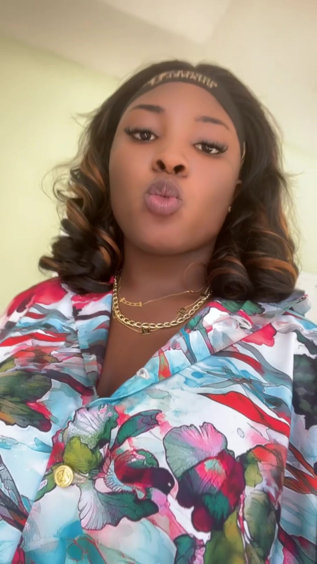 @Akosuafrimpomaa