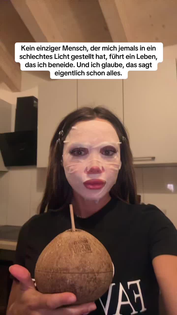 @icyblondi