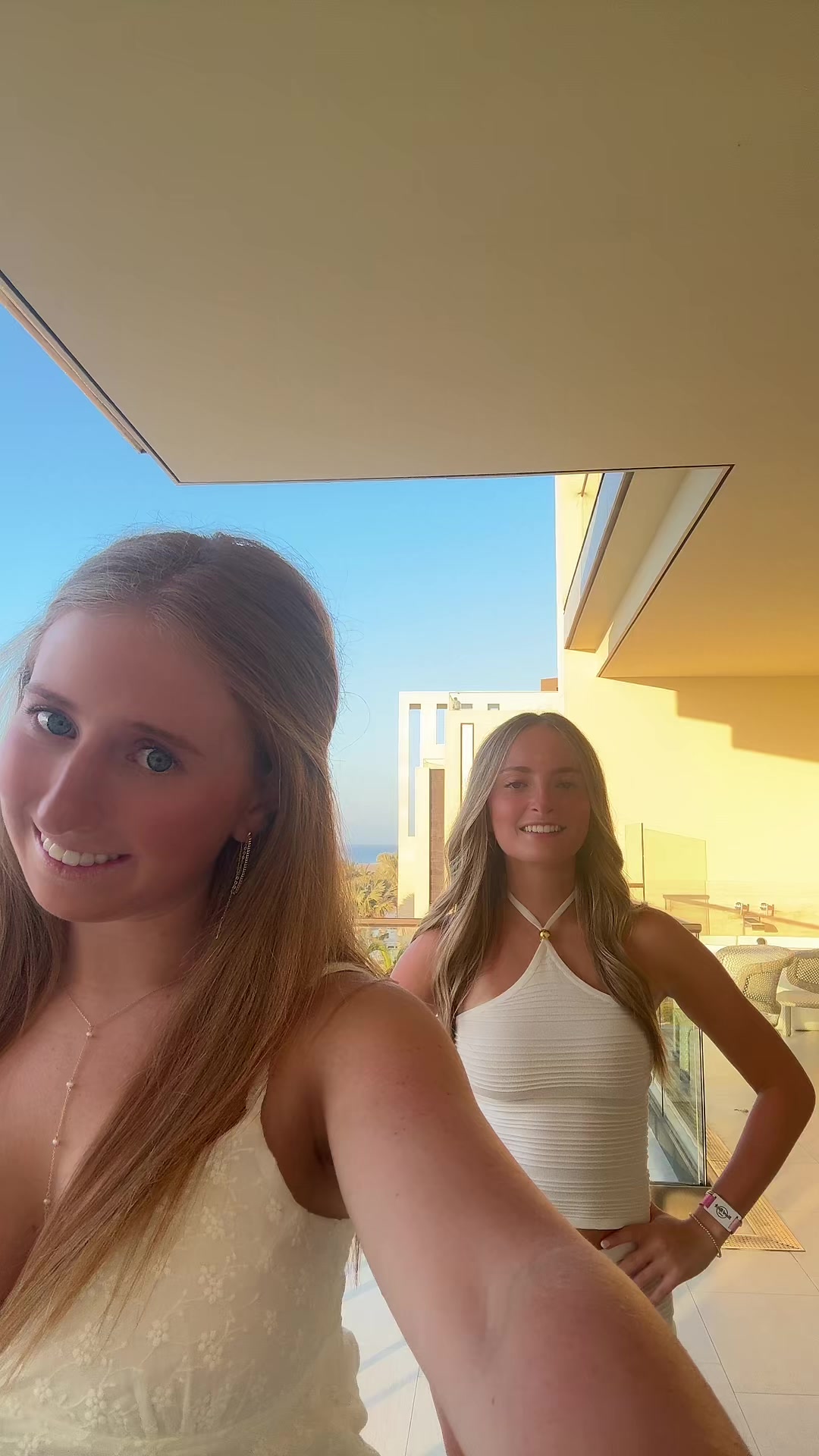 @ella