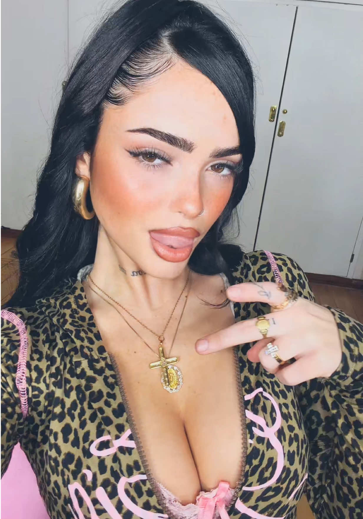 @Valentina Goldzen