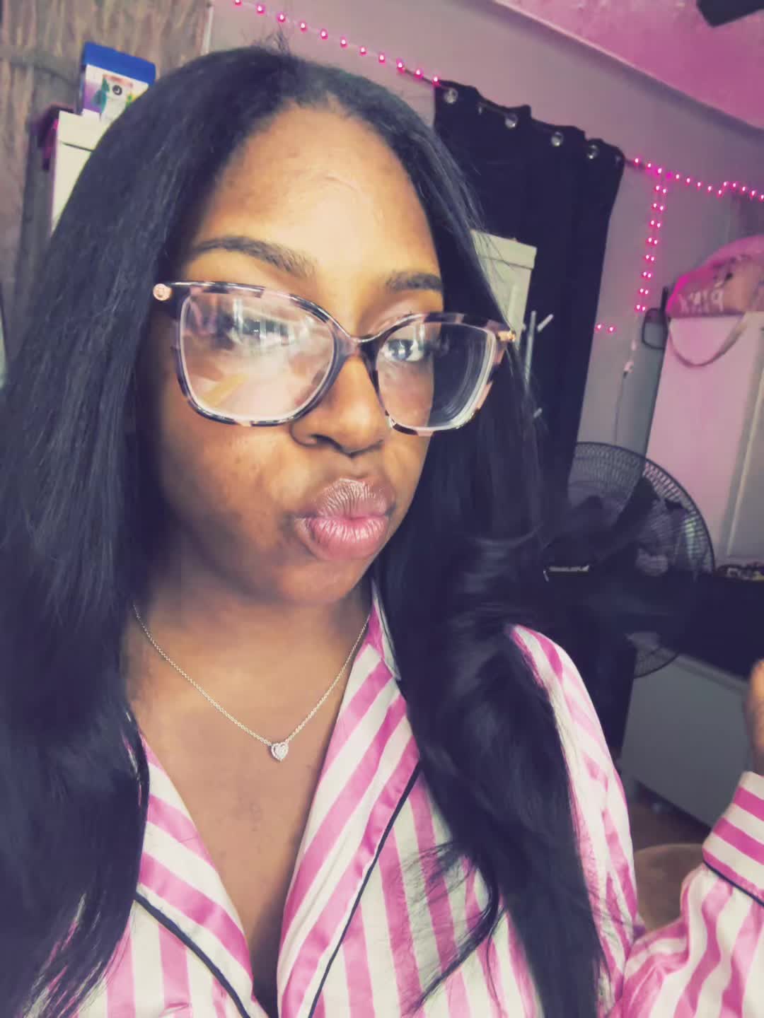 @Tasanee