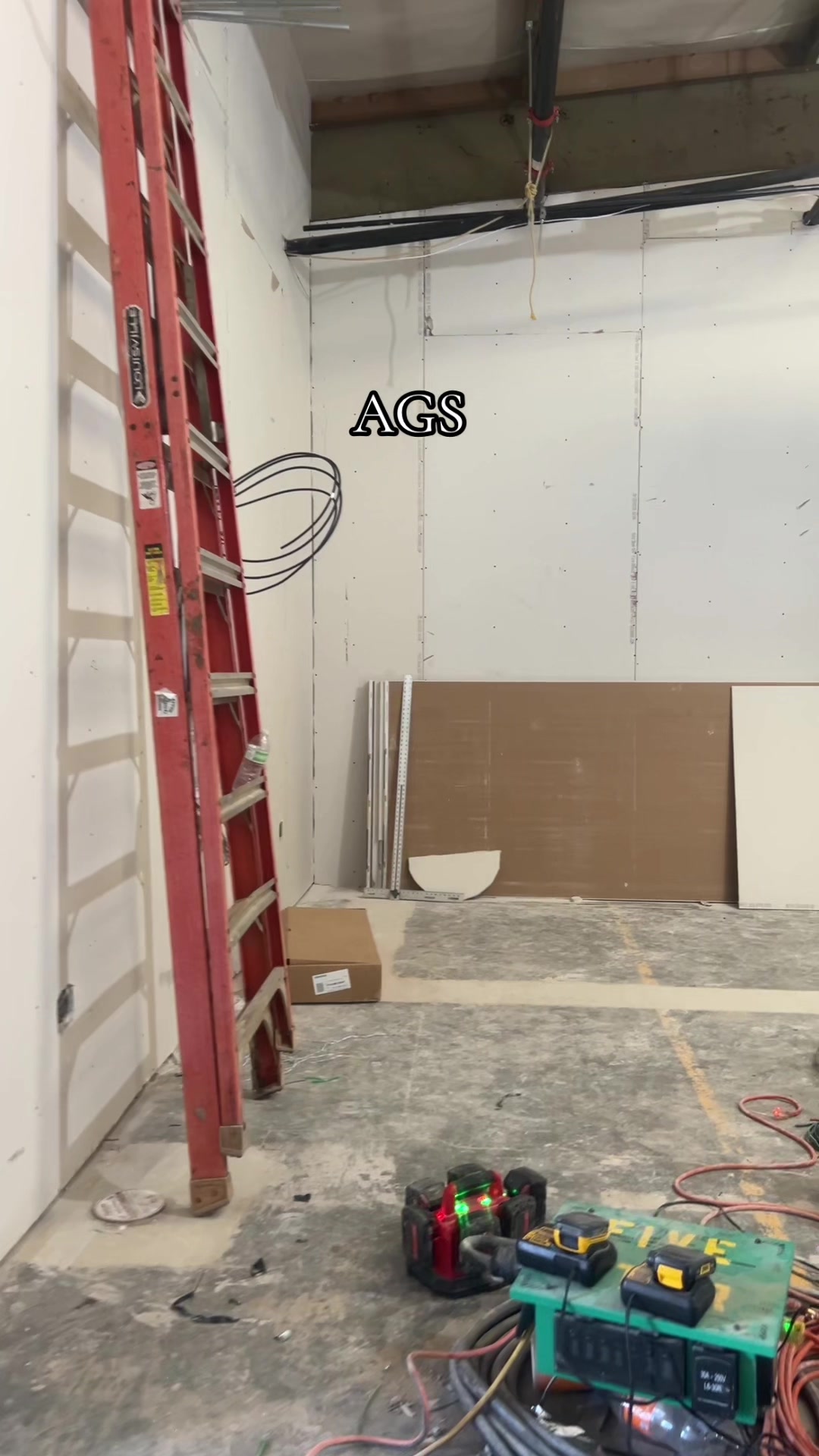 @AGS INTERIOR