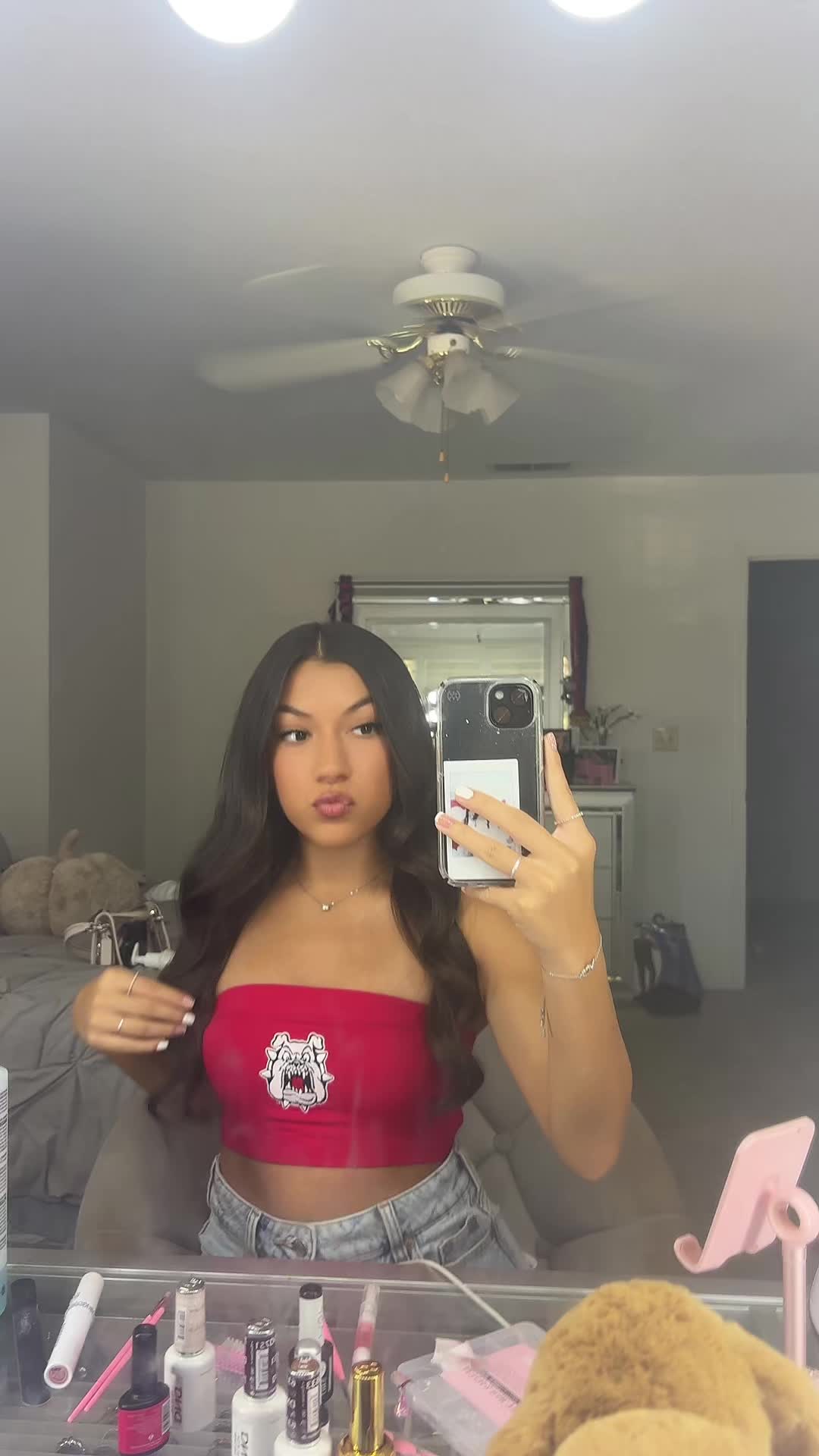 @alexis