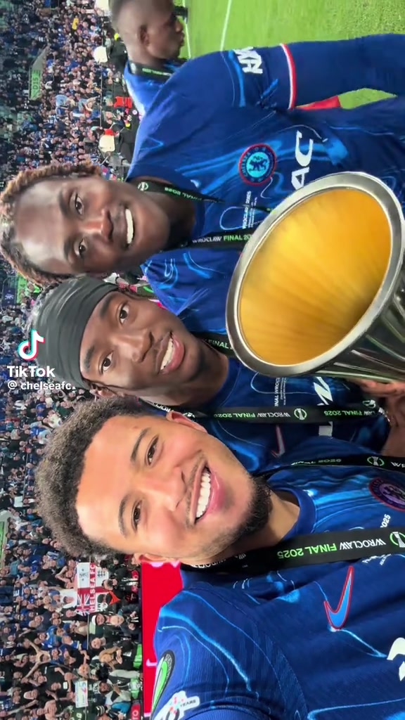 @NI MKORA WA CHELSEA