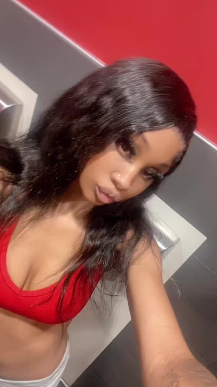 @D0llface💋