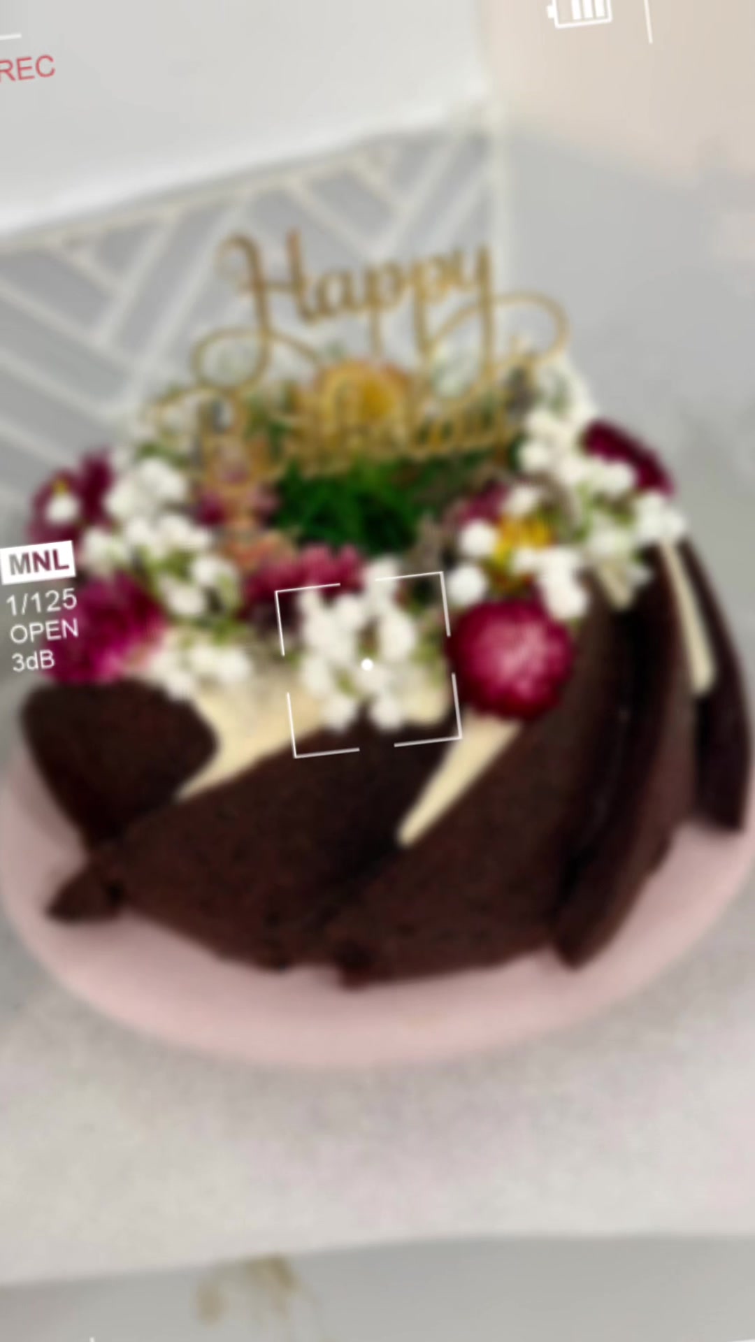 @Suzis Famous Cakes