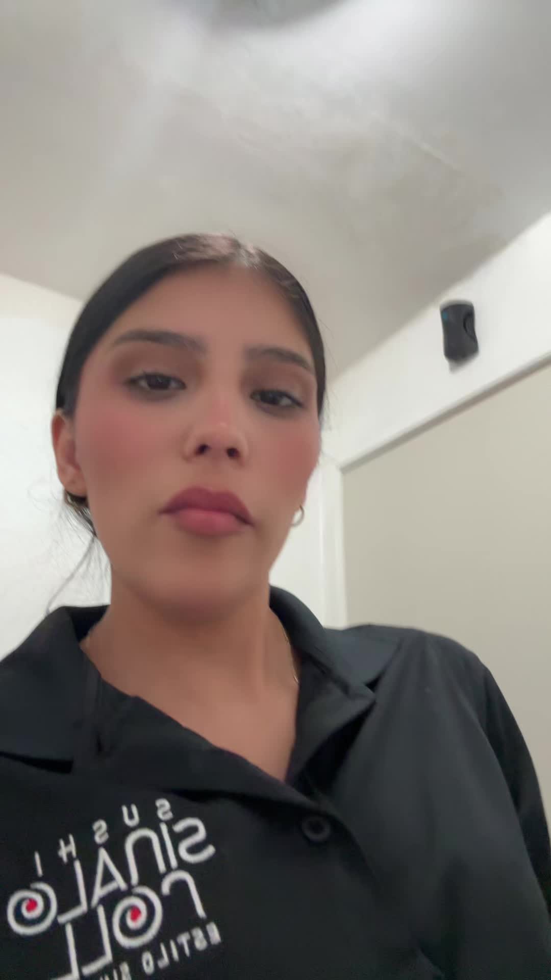 @Adriana💋