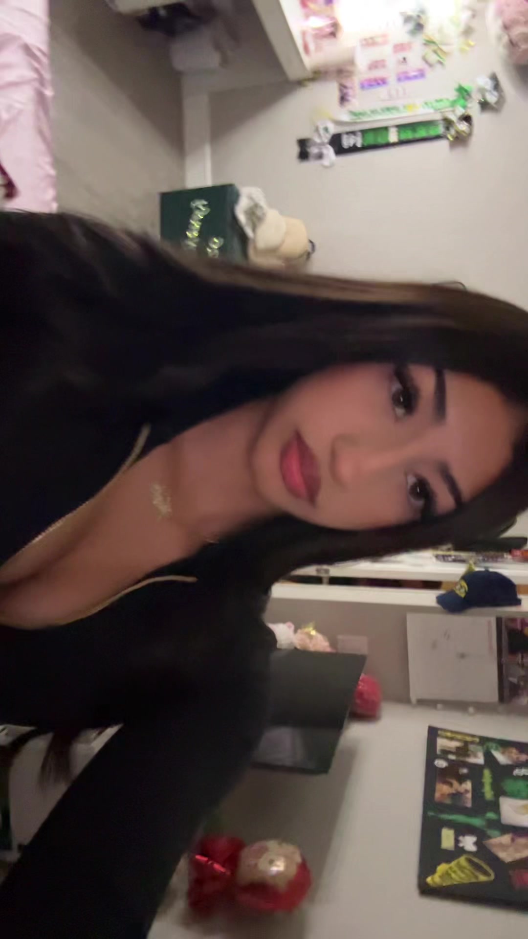@𝒲𝑒𝓃𝒹𝓎 🌺