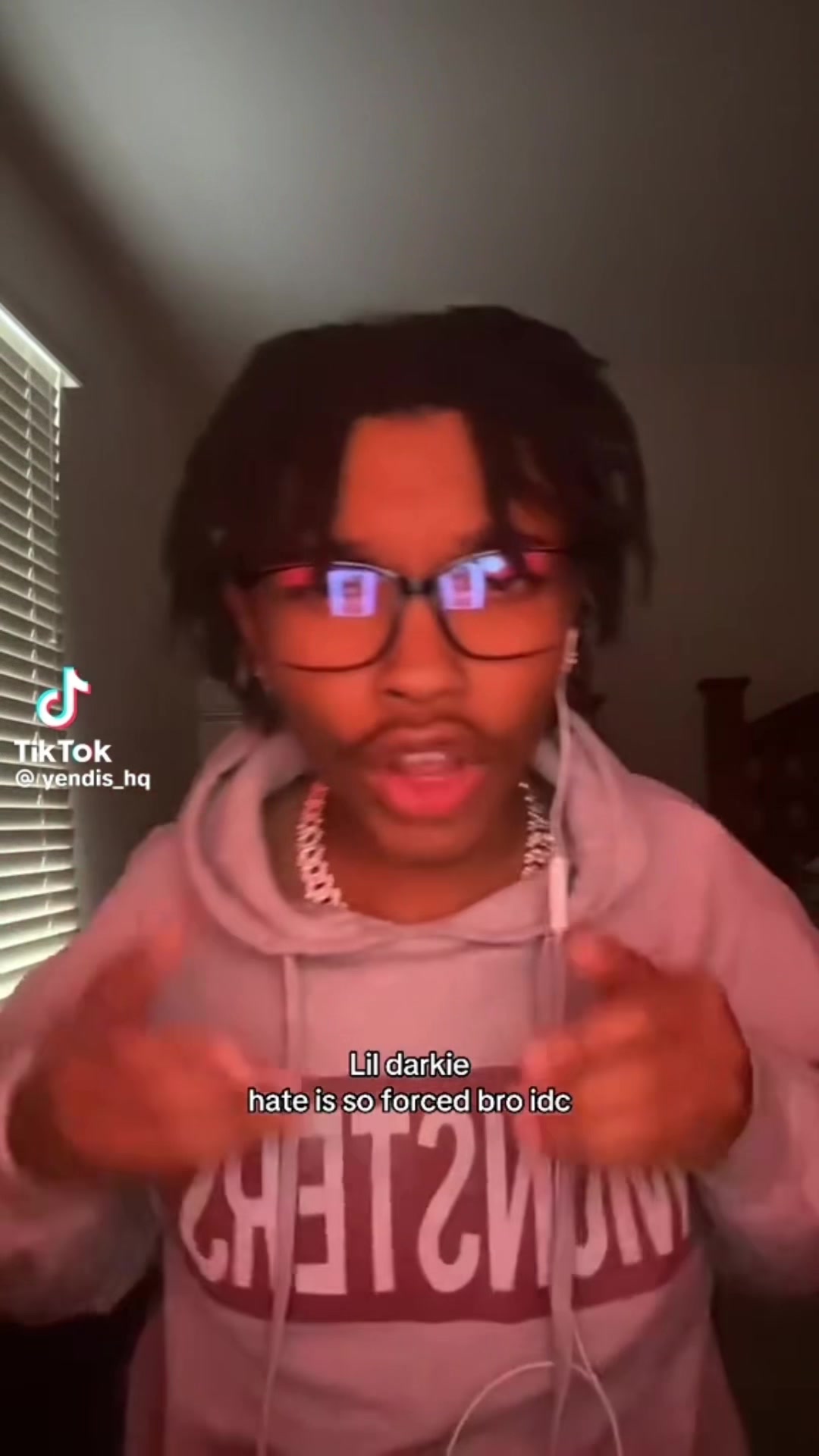 @Julian ひ