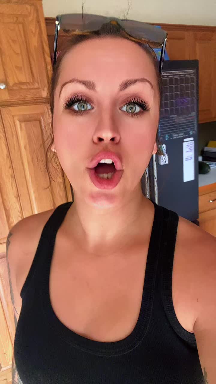 @jleighb700