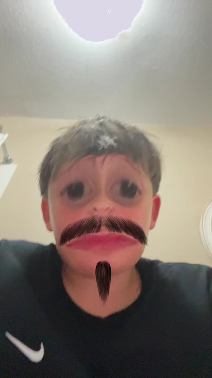 @🧟♂️