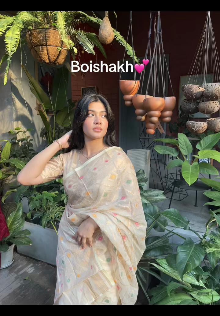 @sara khonikor 🖤✨