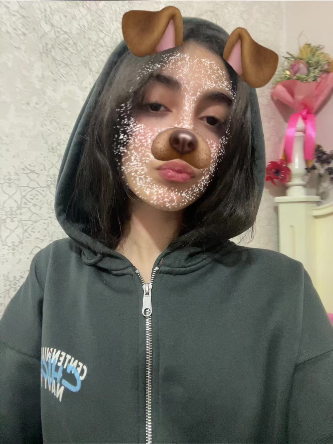 @𝒟