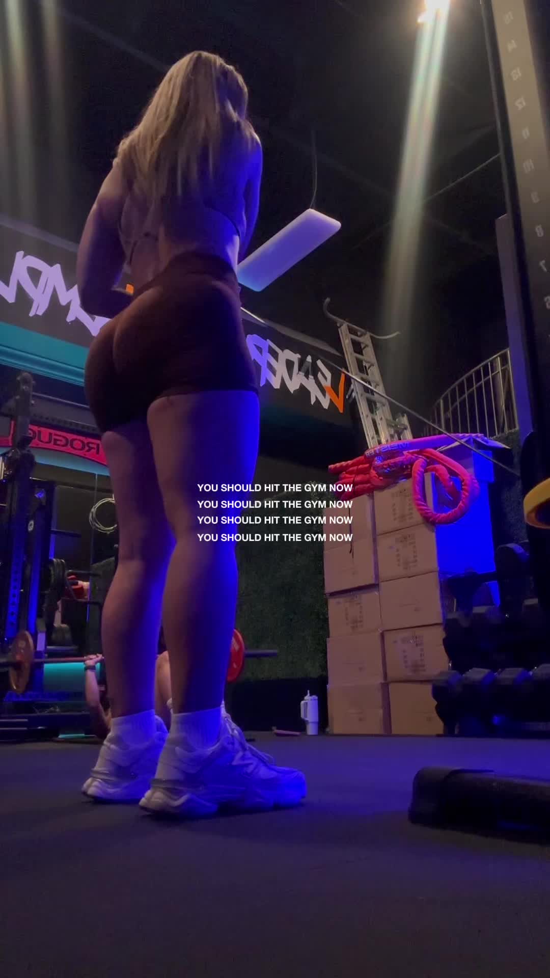 @flowwitherika