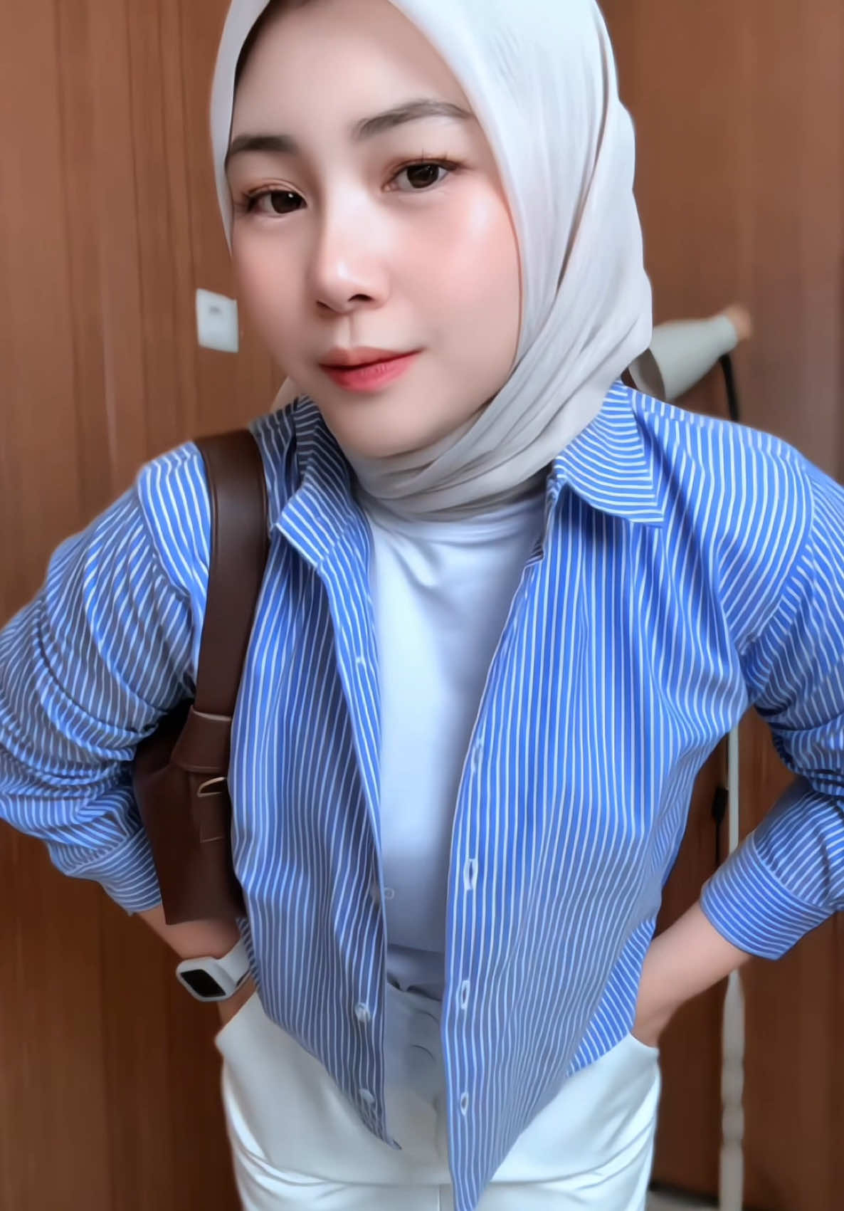 @anindtavs