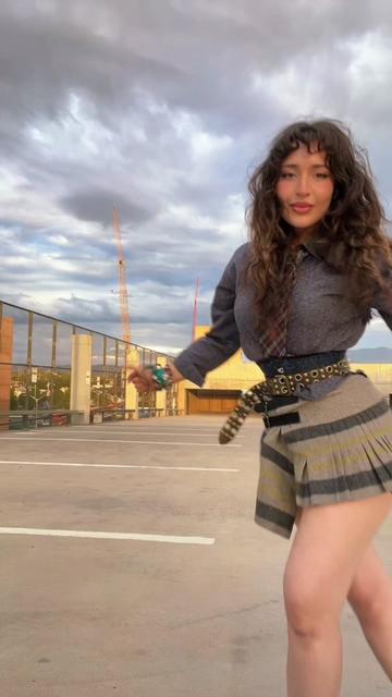 @Jada - Roller Dance Burlesque