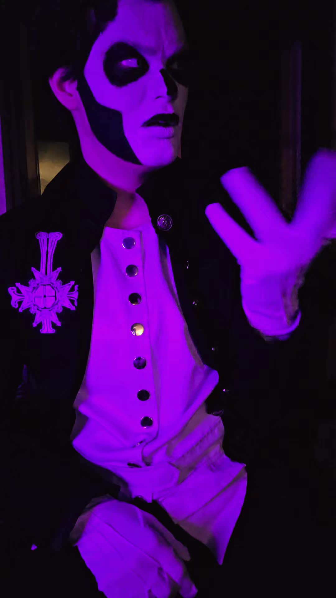 @Papa Terzo