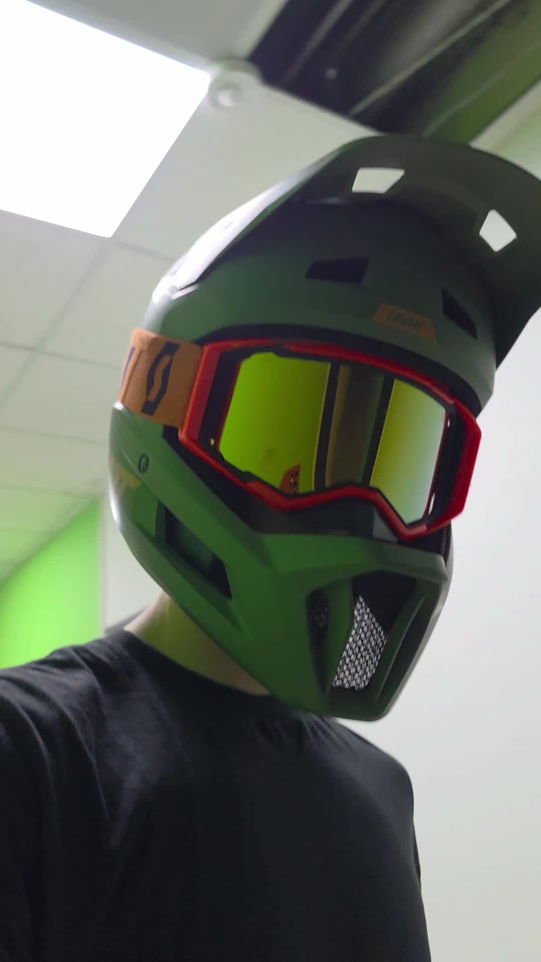 @D0nk