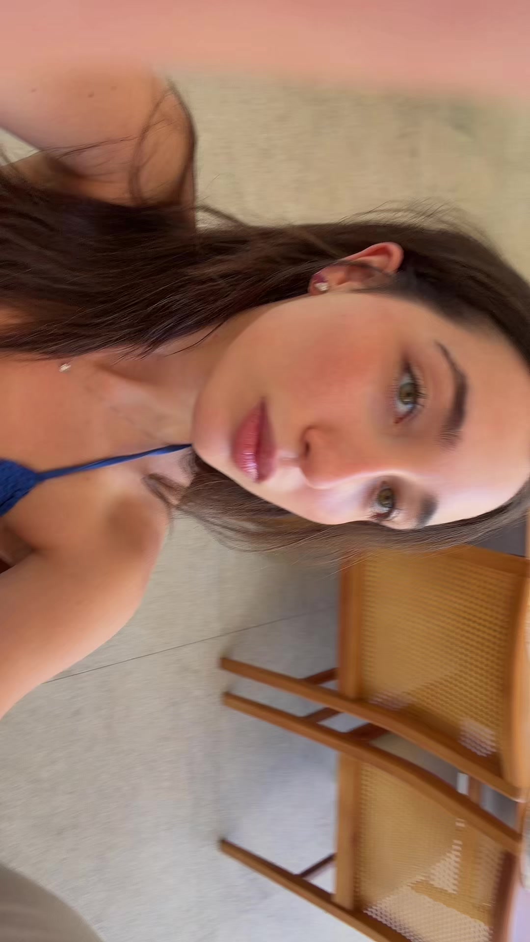 @valzyyyyyyyyy