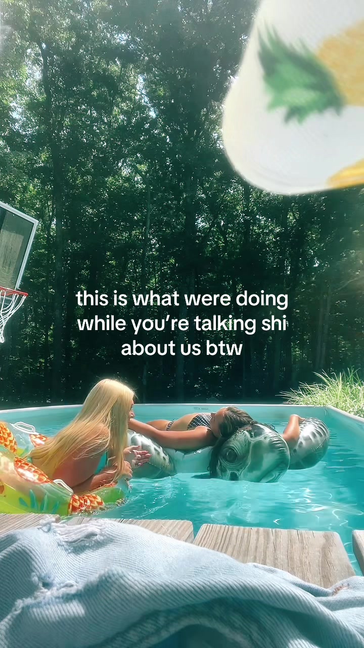 @𝑩𝑹𝑰𝑨 𝑹𝑨𝒀𝑵𝑬