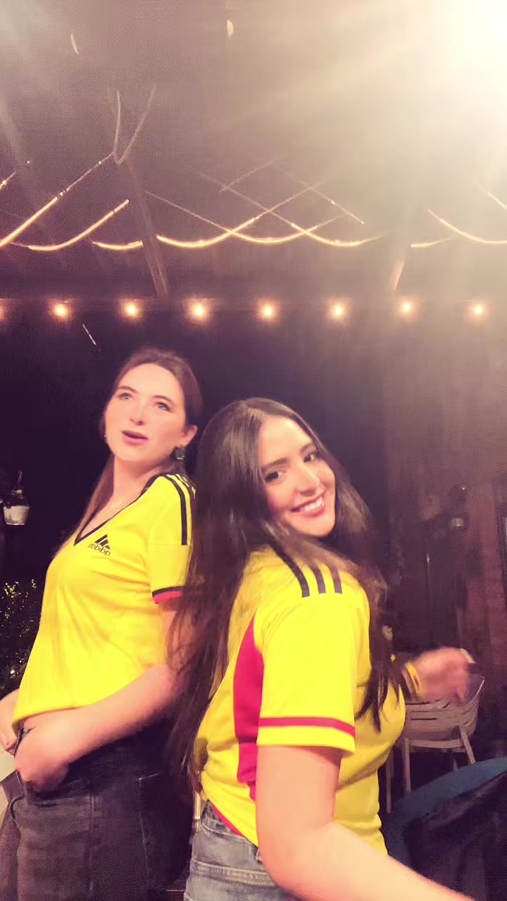 @Caleñita