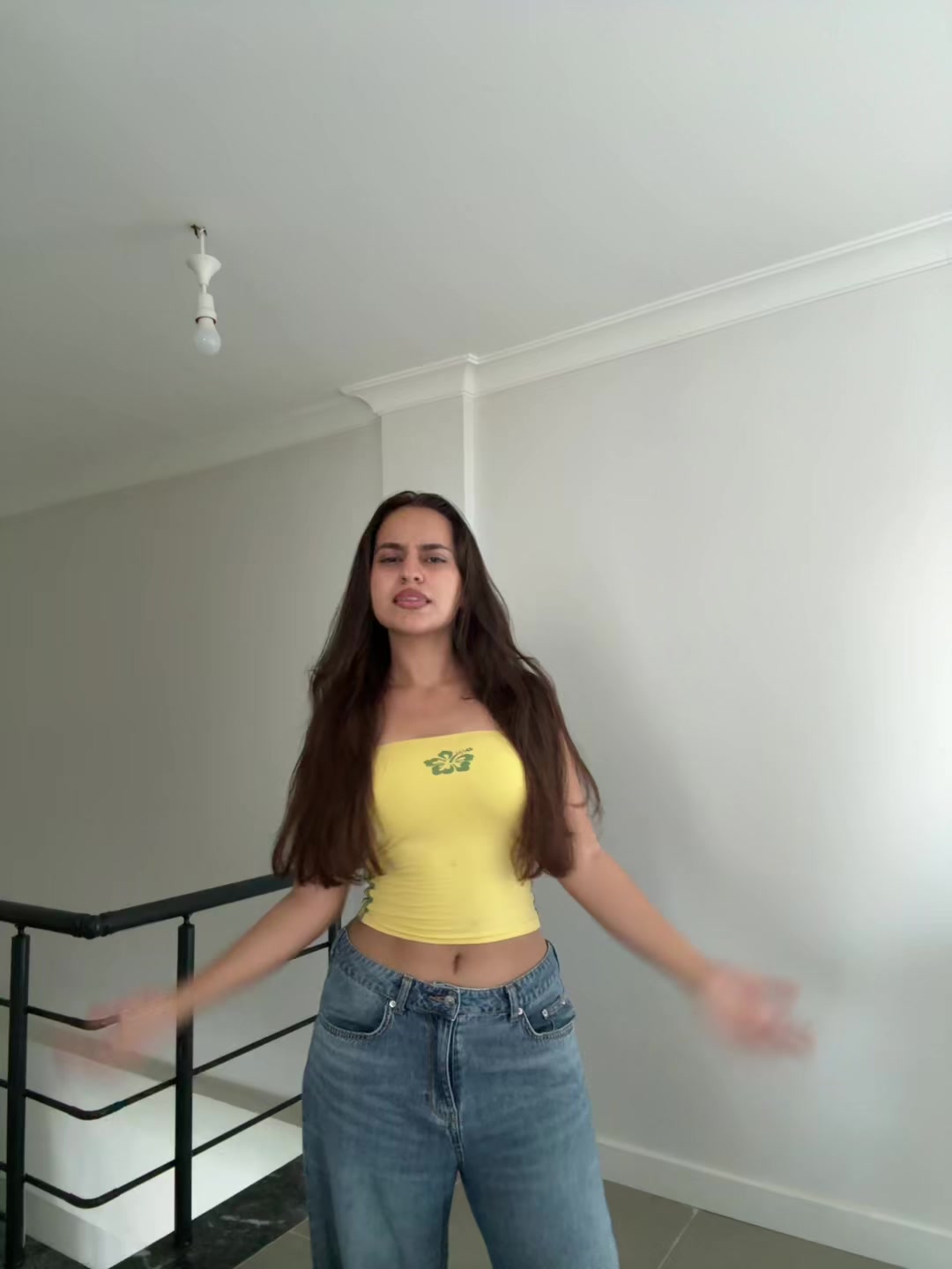 @Esmeralda
