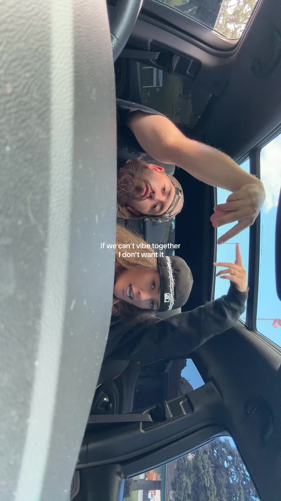 @BOOOGEYMXN🌩🤍🥰