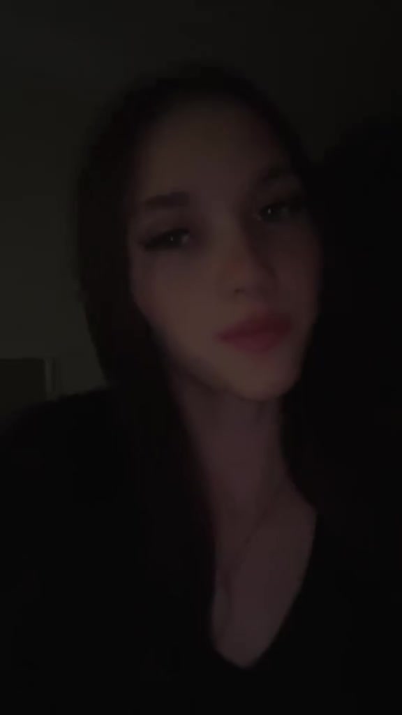 @алекса🪽