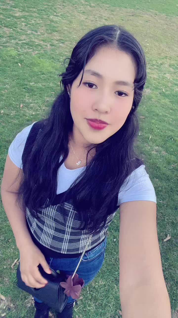 @📿Yojanita🖤🧃