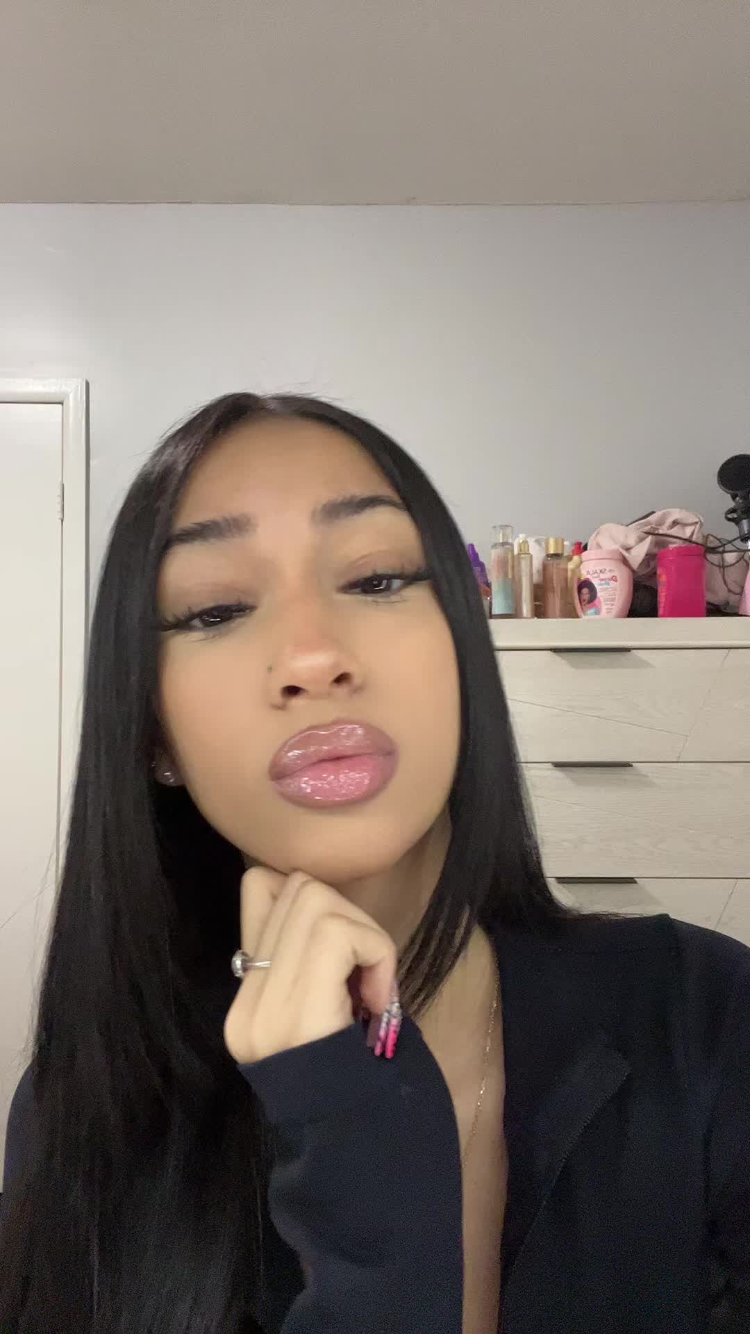 @nelythescorpioo