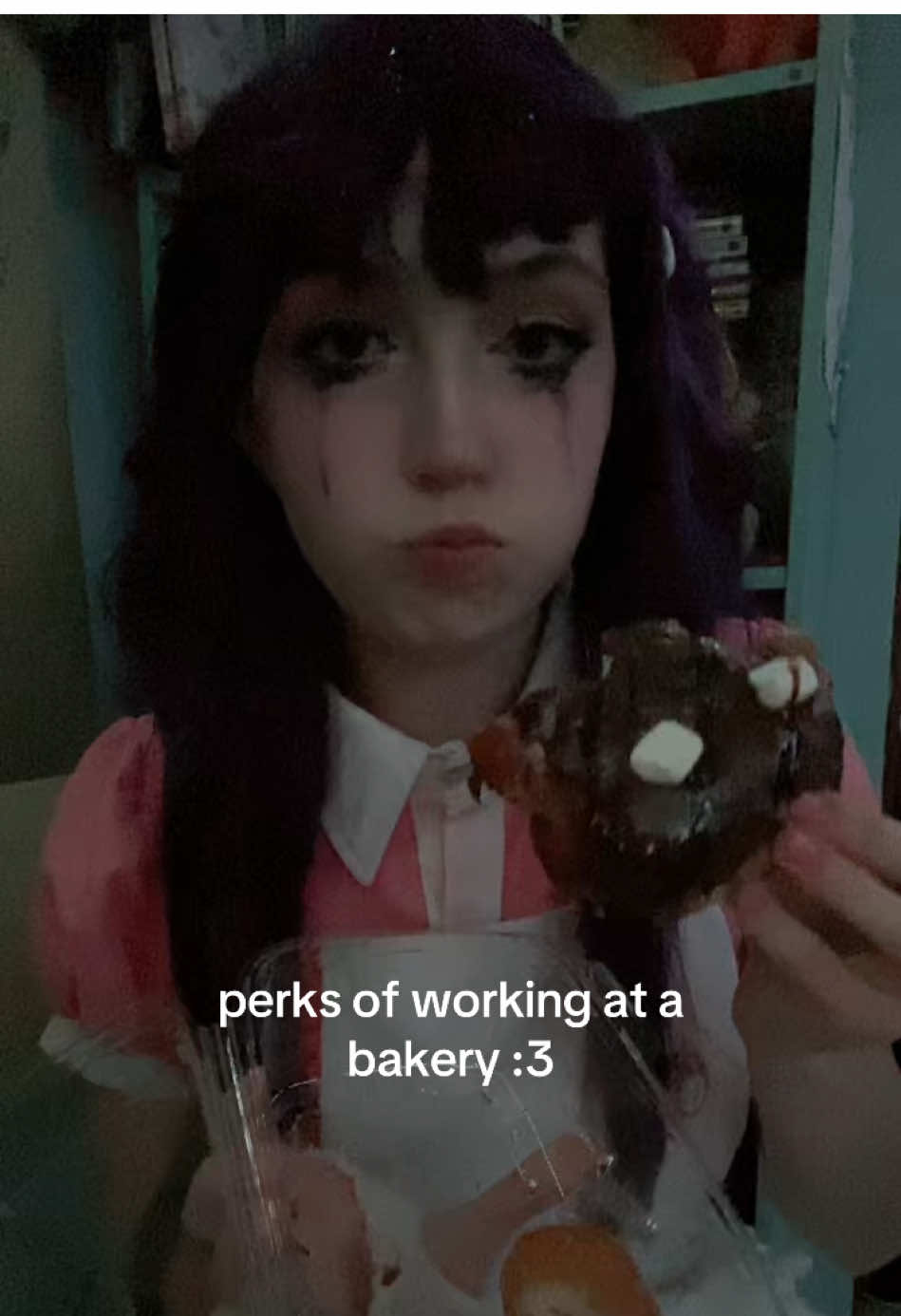 @vi