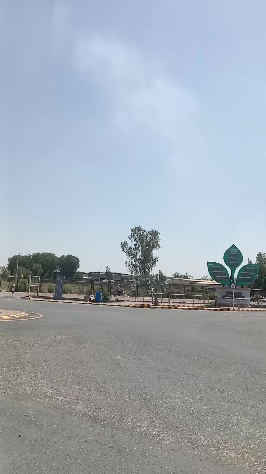 @SharmeenaKhan 👑&hearts;️&hearts;️👑