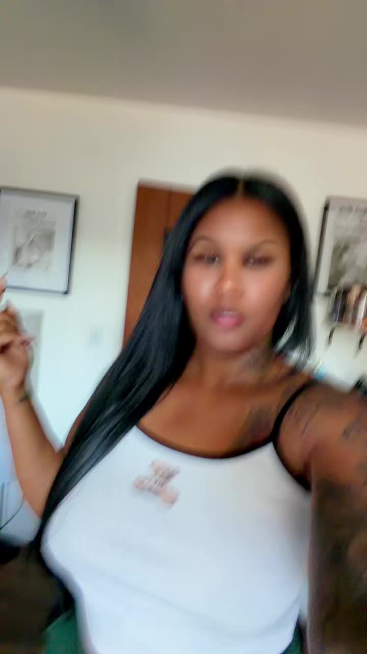 @Niomi