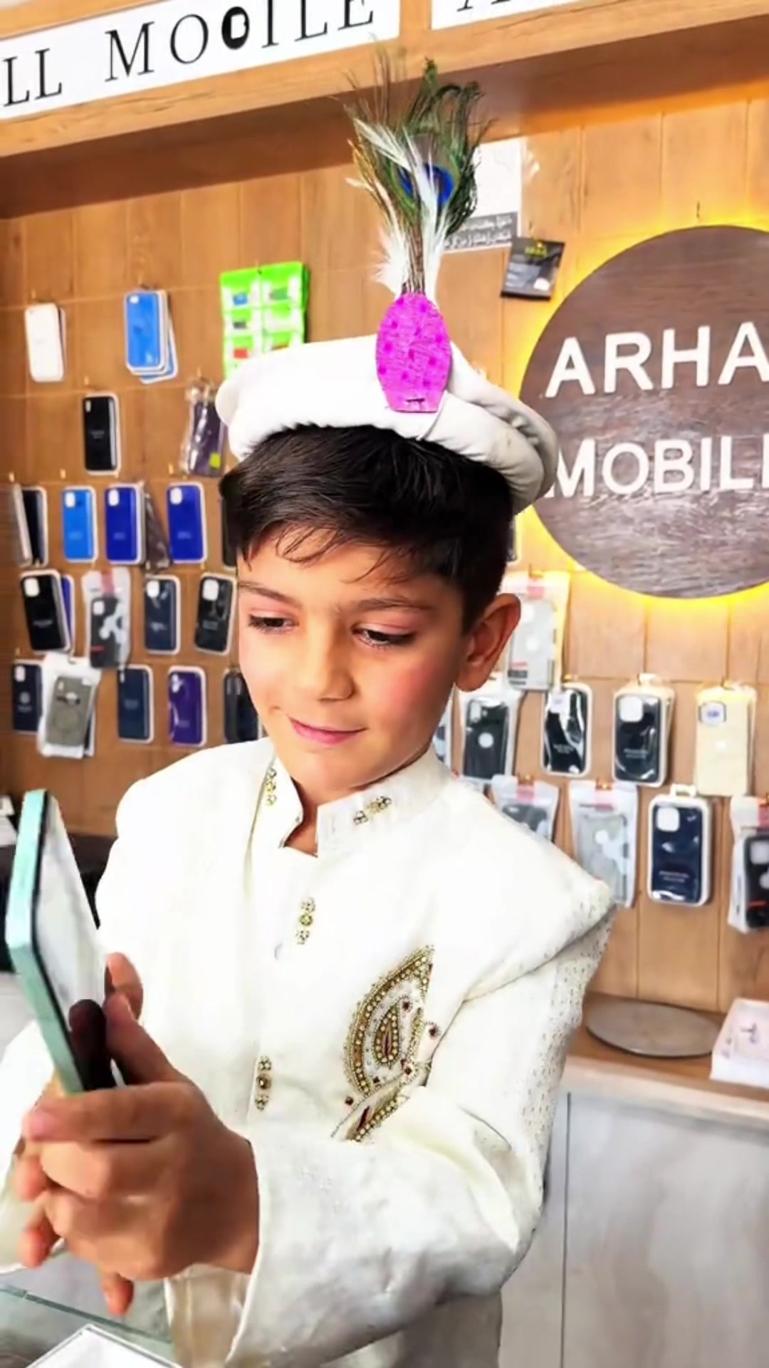 @ARHAM_MOBILES_&_ELECTRONICSð§¿