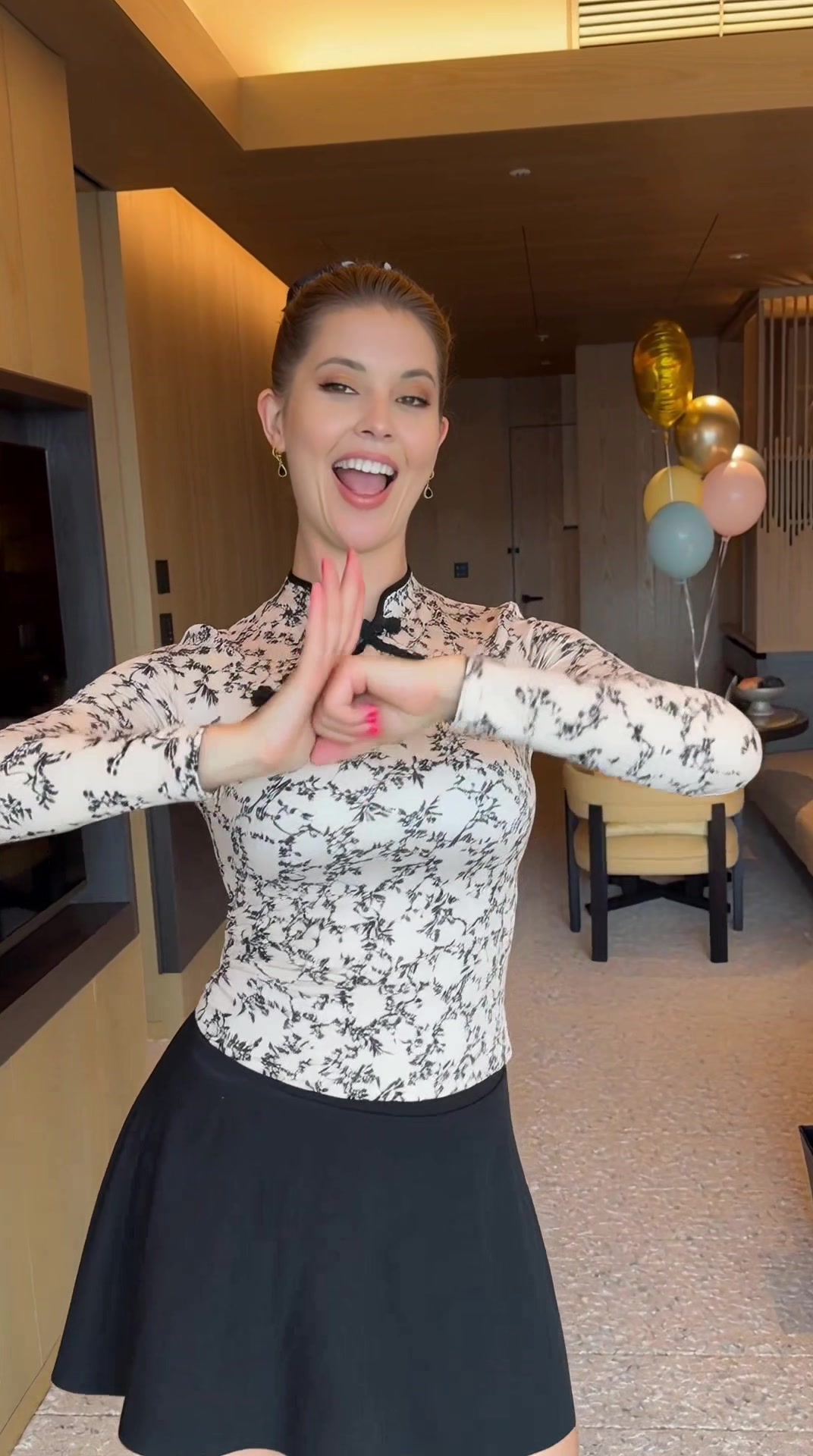 @Amanda Cerny