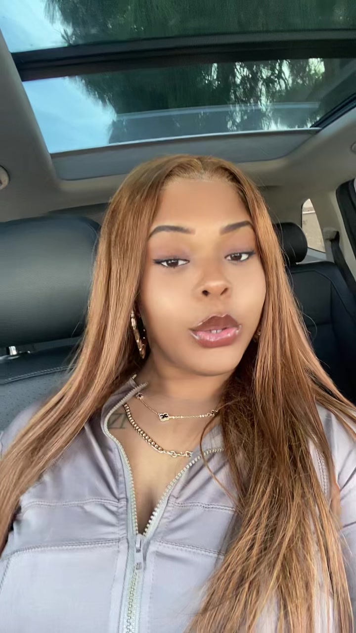 @Lilly Kay
