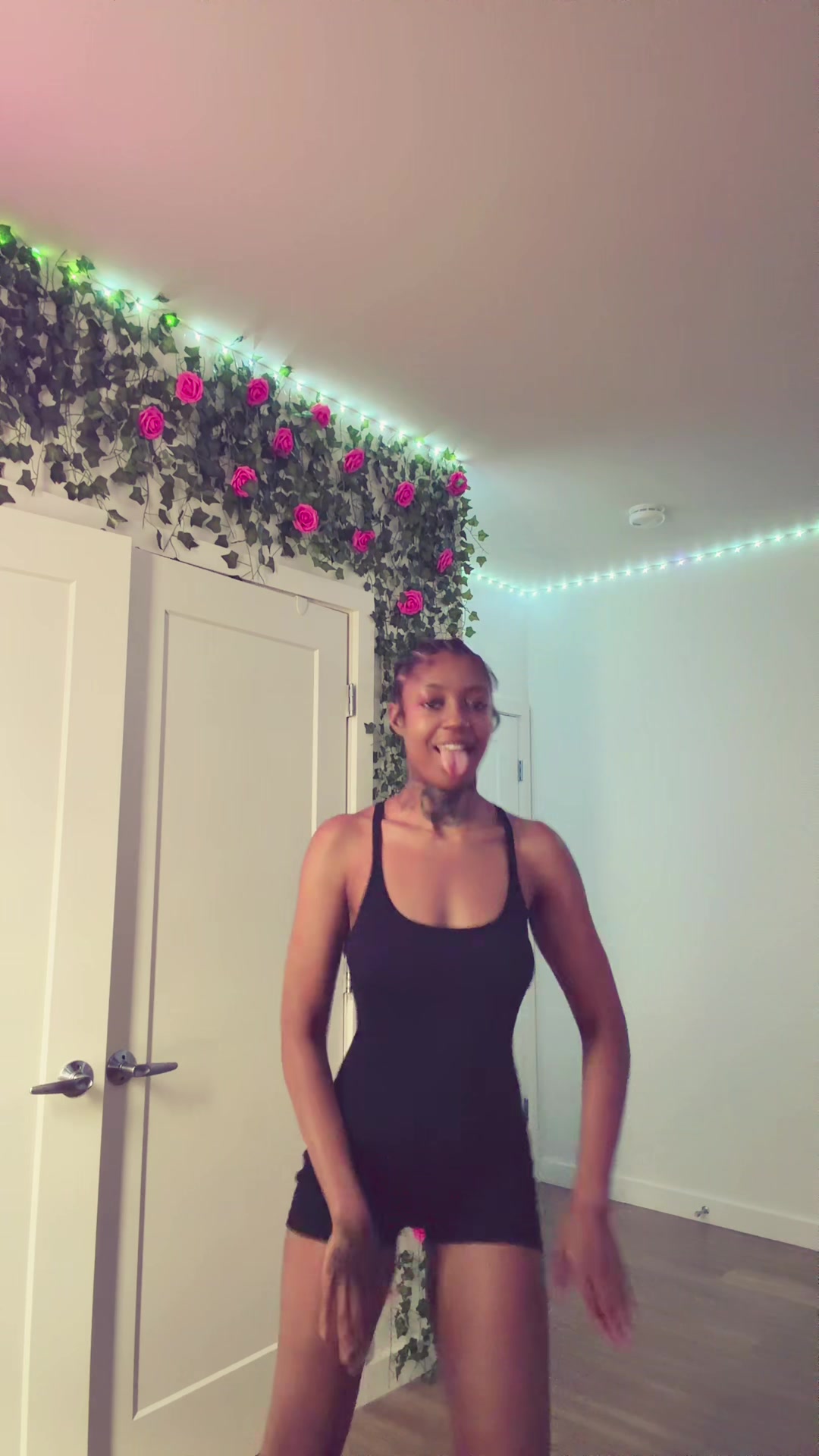 @2slickmeela