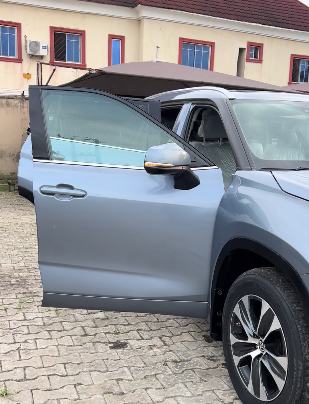 @I D MOTORS