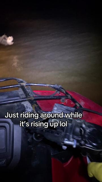 @DmitriDirks24