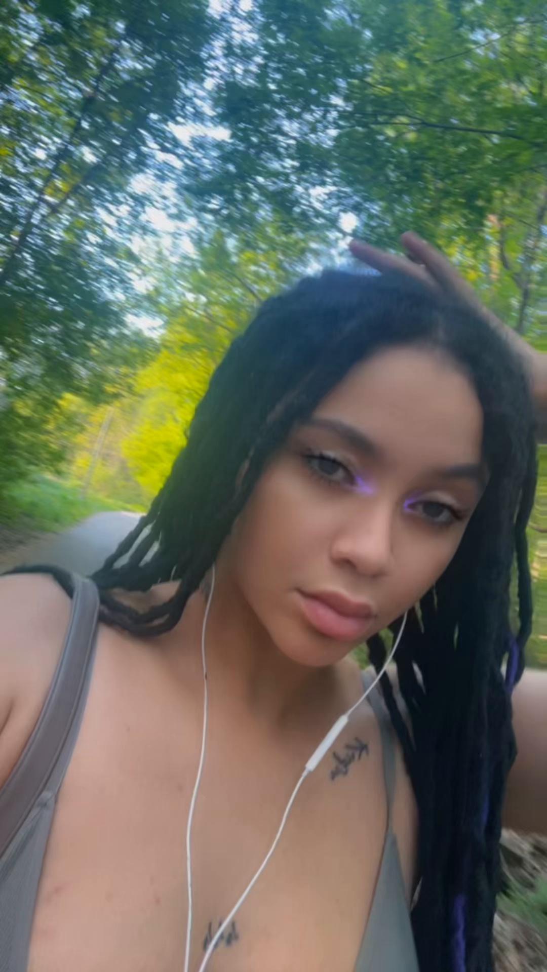 @Dominica Doll