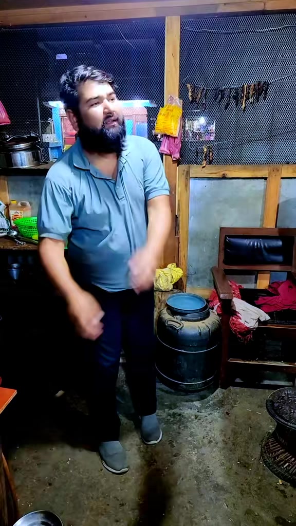 @दिनेश बिक्रम शाही