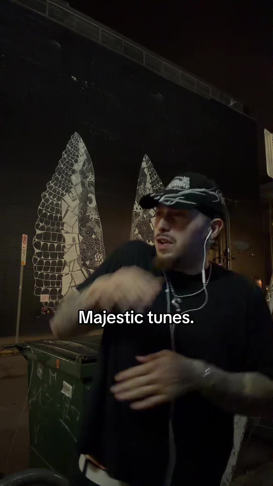 @Fezz